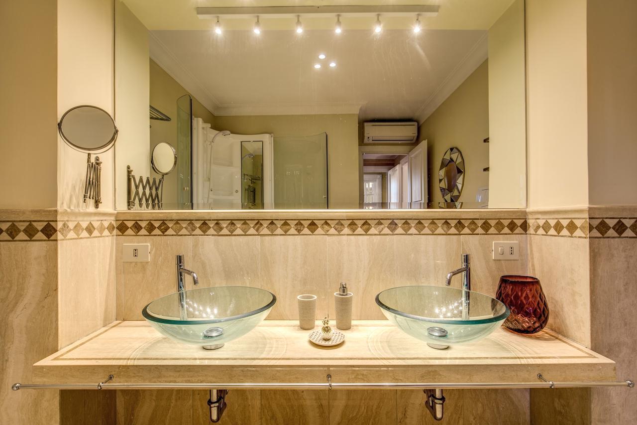 Downtown Srl - Imperial Panorama Penthouse * Roma